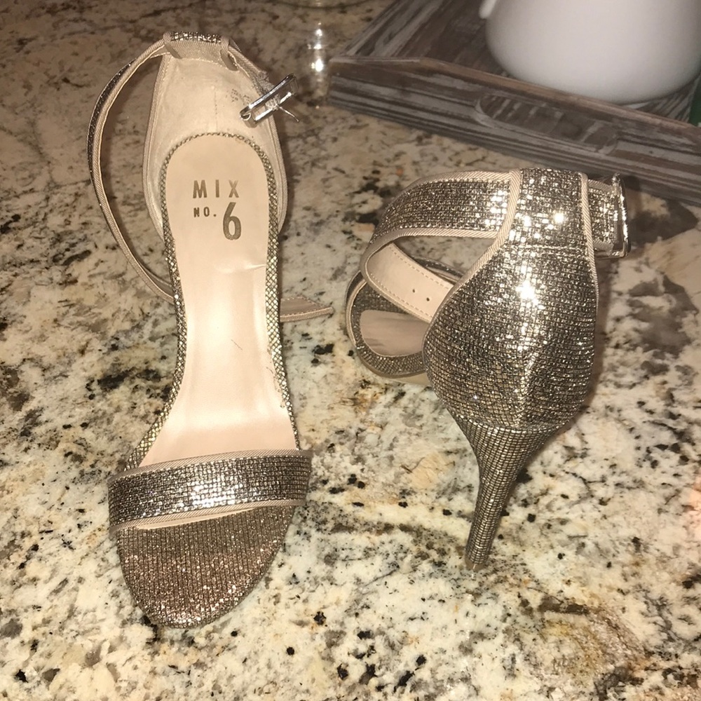 Sandal heels